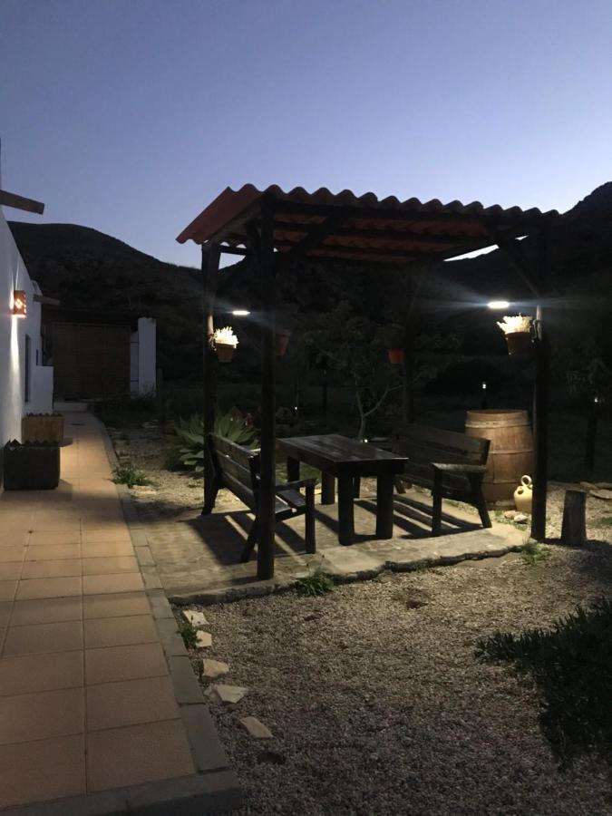 La Belleza De Rodalquilar Exterior photo